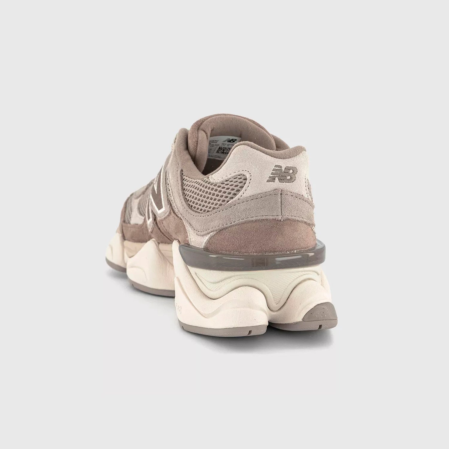 New Balance 9060 – Retro Futuristic Cushion Sneakers (Unisex)